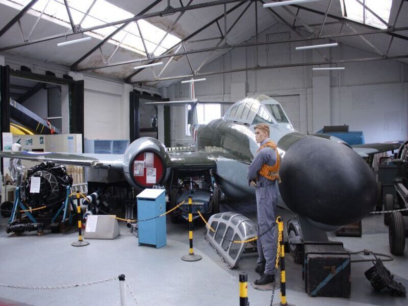 Gloster Meteor T.T.20