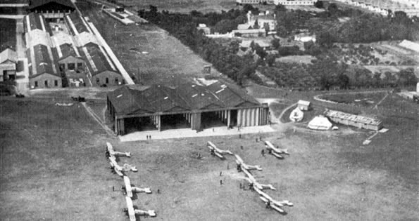 aerial photo of RAF Manston airfield, inter-war period